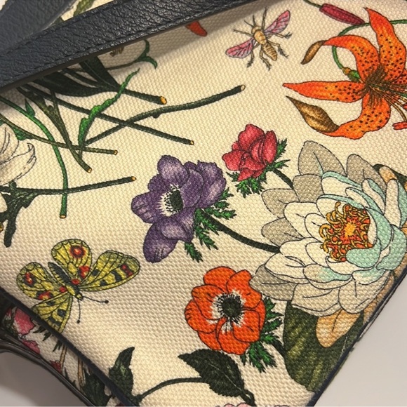 COPY - Gucci Flora Small Printed Shoulder Bag - Picture 13 of 15